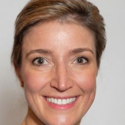 Dr. Anna-Katharina Doepfer 