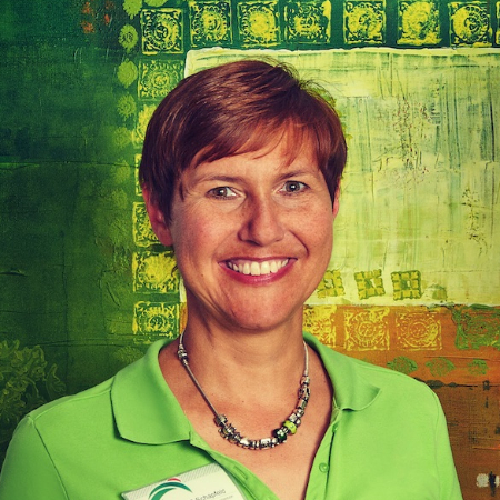 Dr. Regina Schapfeld