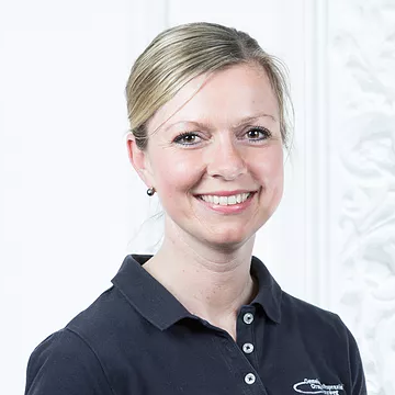 Dr. med. Julia Behechtnejad
